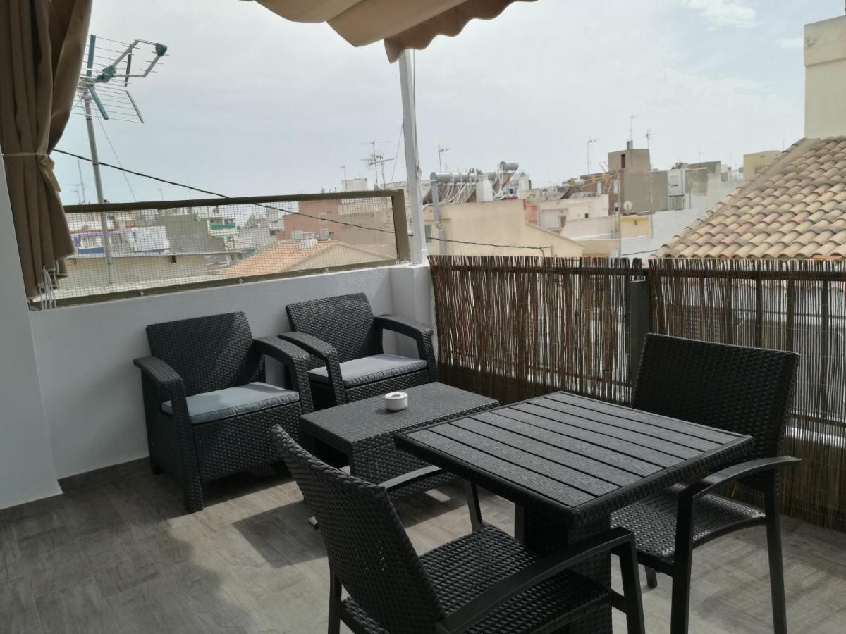 Estudio-Atico En Casco Antiguo เบนิดอร์ม ภายนอก รูปภาพ